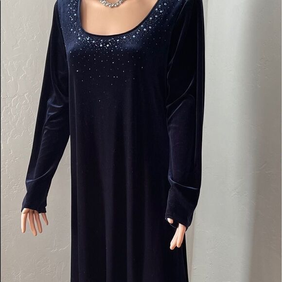 J.R. Nites Navy Velvet Sequined Gown Size 14W NWT - Picture 6 of 10